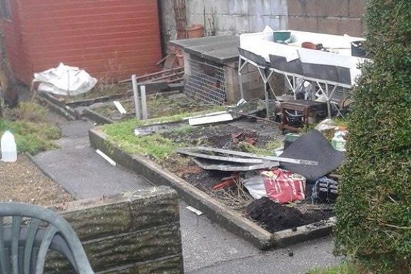 pencoed-property-clearance-3235283C3-90F9-7E29-D06C-788BC1F1F74B.jpg
