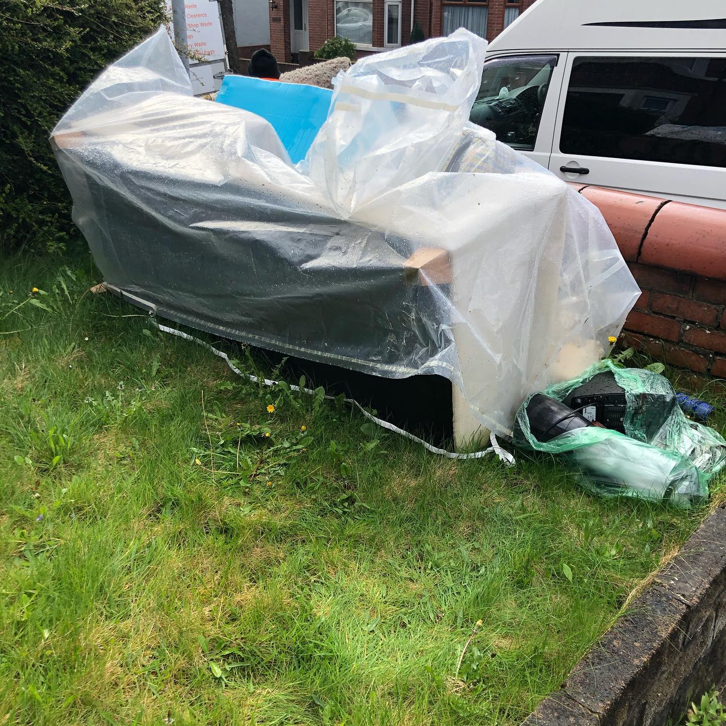 sofa removal cardiff 2
